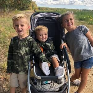 Meet your Posher, Kelly